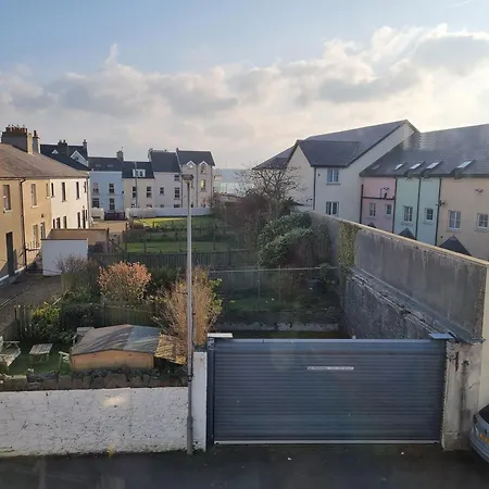 4 Princess Green - Portrush By The Sea Exterior photo